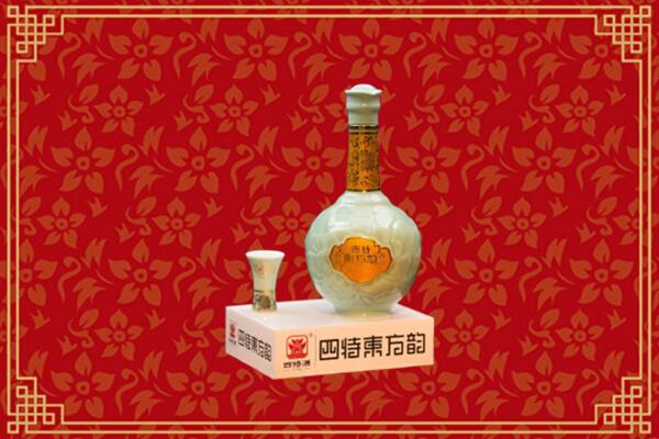 昆明烟酒回收四特酒